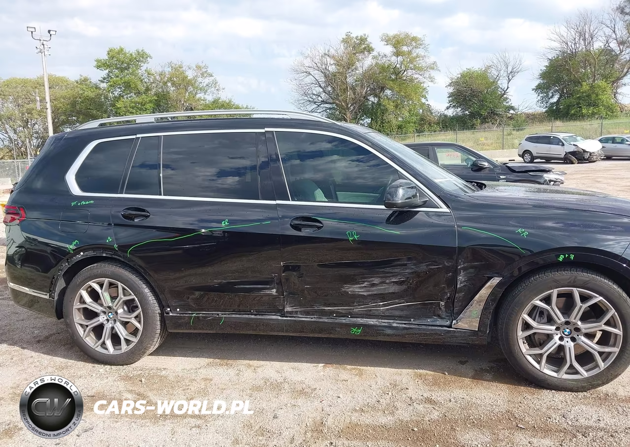 2025 BMW X7 xDrive40I VIN:5UX23EM00S9Y58427 - 6