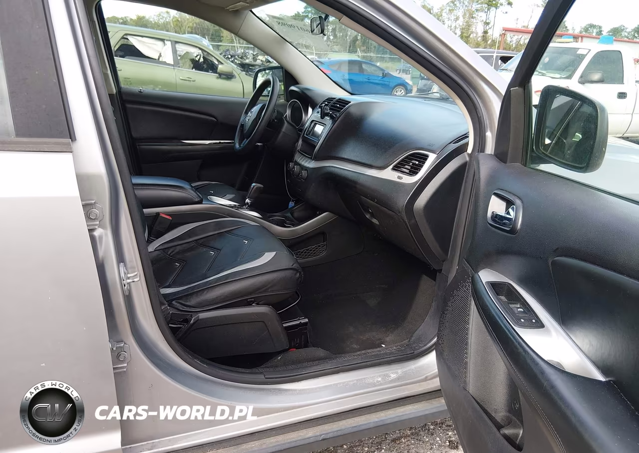 2015 Dodge Journey American Value Pkg VIN:3C4PDCAB4FT674958 - 5