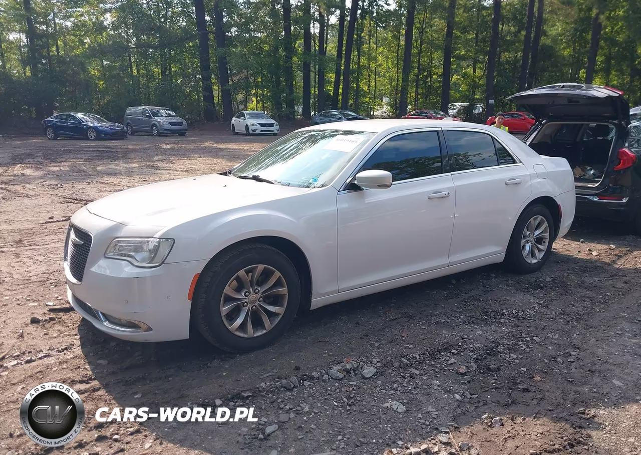 2015 Chrysler 300 Limited VIN:2C3CCAAG7FH760621 - 2