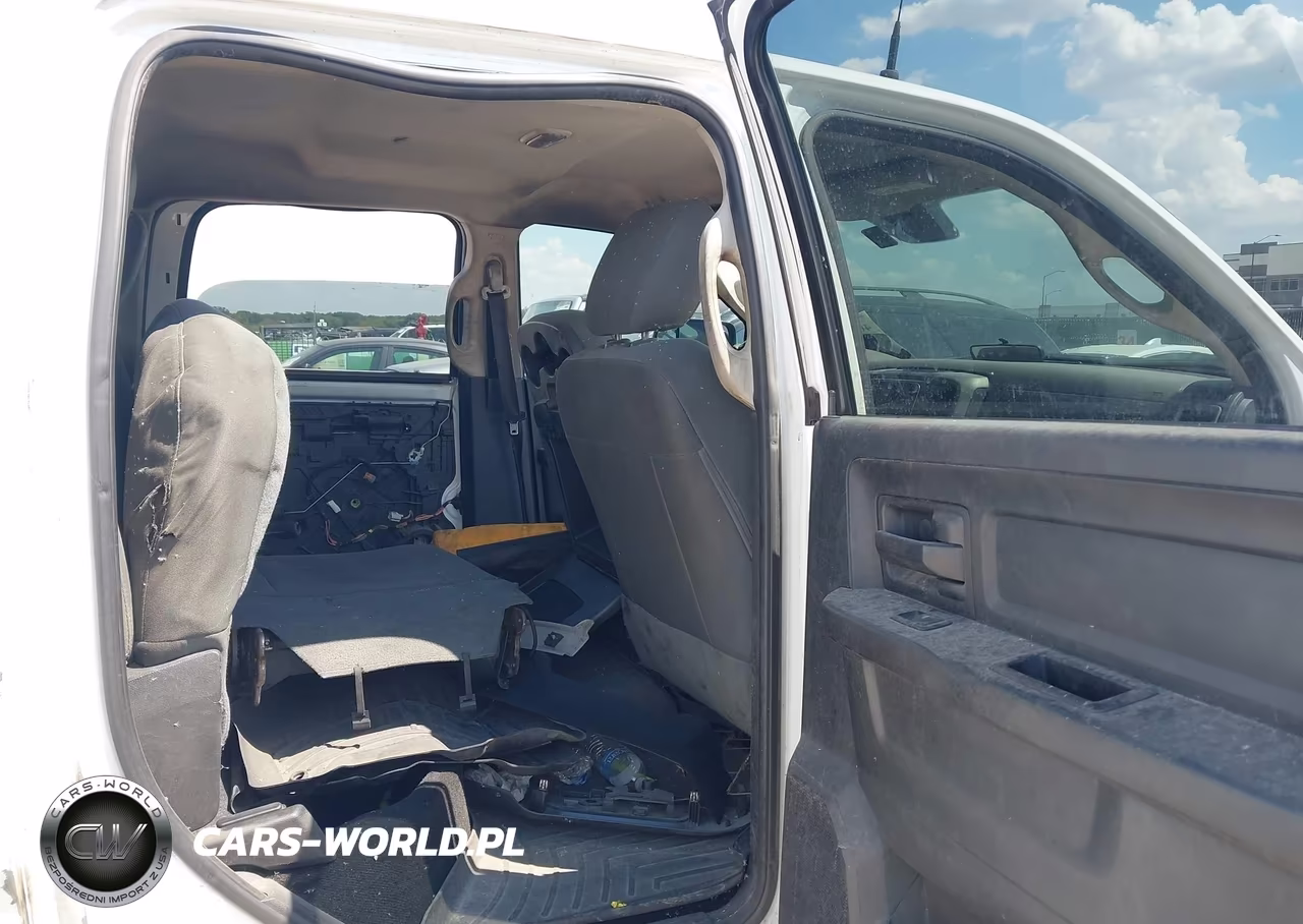 2014 Ram 2500 Tradesman VIN:3C6UR4CL3EG133673 - 8