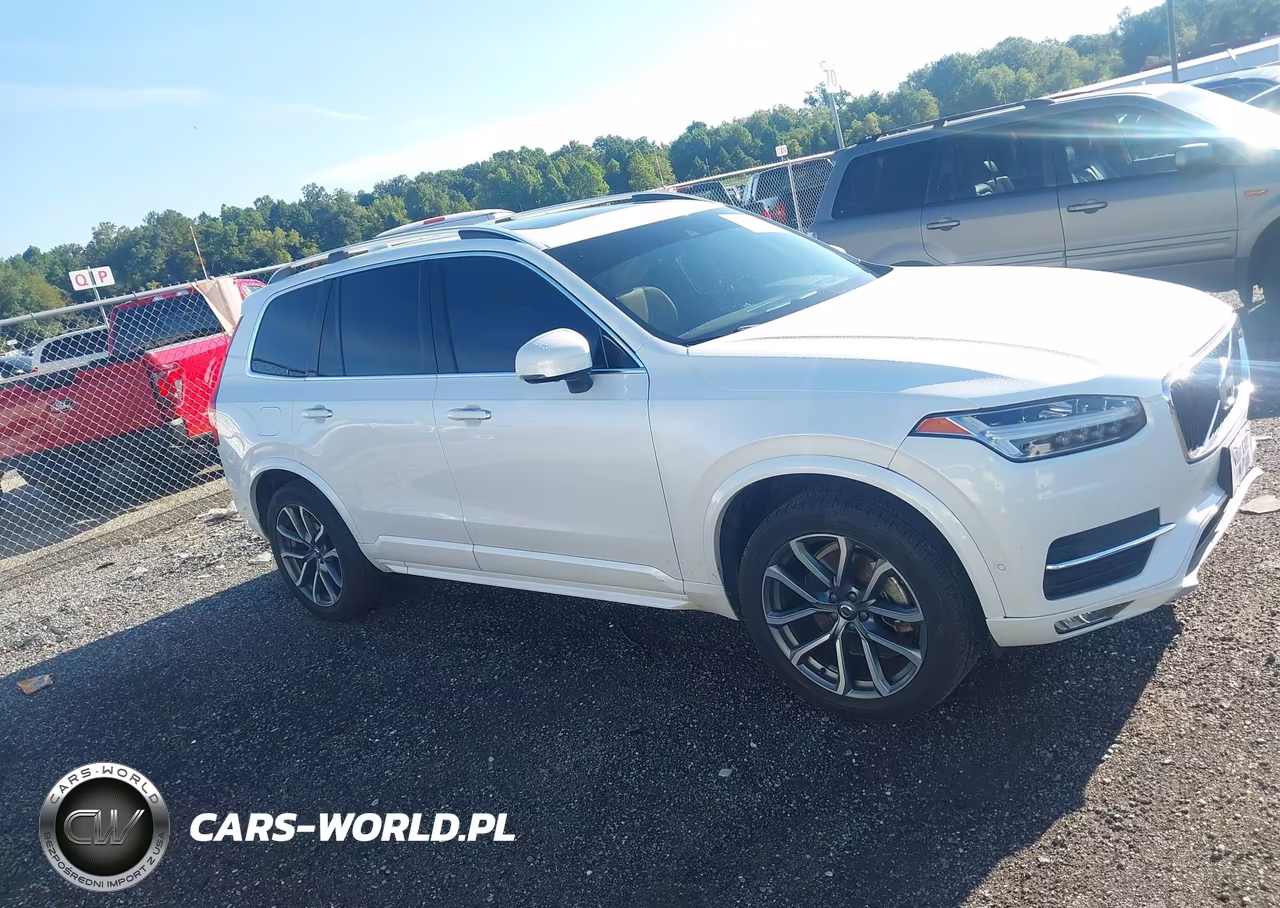 2017 Volvo Xc90 T6 Momentum VIN:YV4A22PK8H1165136 - 13
