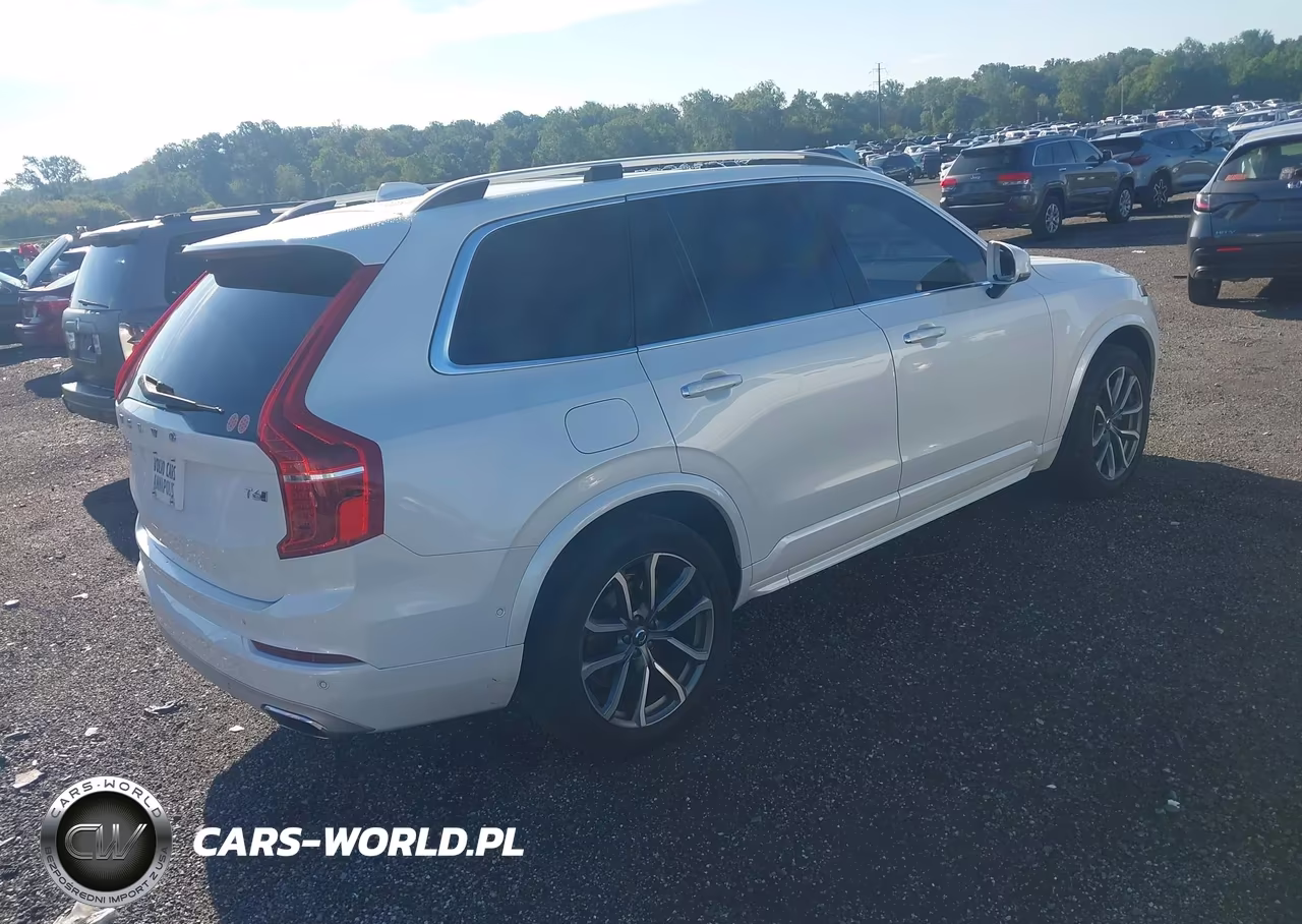 2017 Volvo Xc90 T6 Momentum VIN:YV4A22PK8H1165136 - 4
