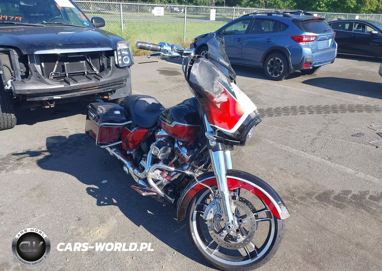 2021 Harley-Davidson Flhxse
