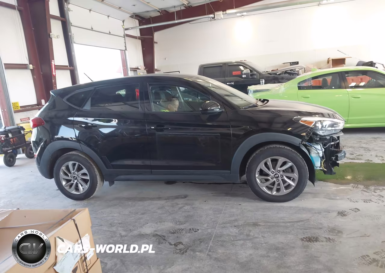 2018 Hyundai Tucson Se VIN:KM8J23A40JU698469 - 13