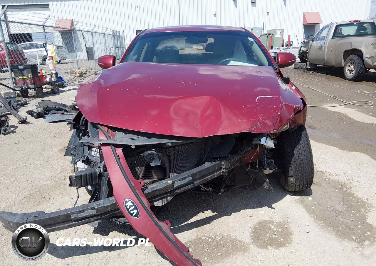 2015 Kia Optima Lx VIN:5XXGM4A77FG509970 - 13