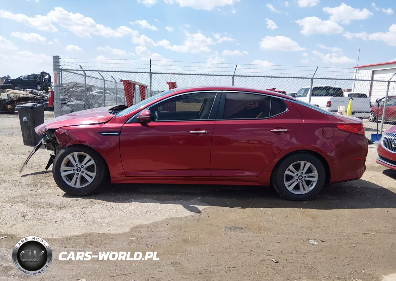 2015 Kia Optima Lx VIN:5XXGM4A77FG509970 - 15