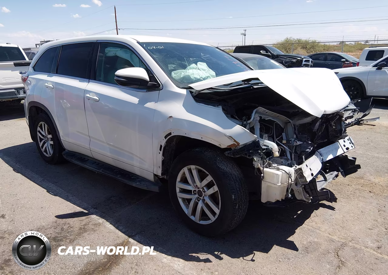 2016 Toyota Highlander Le V6