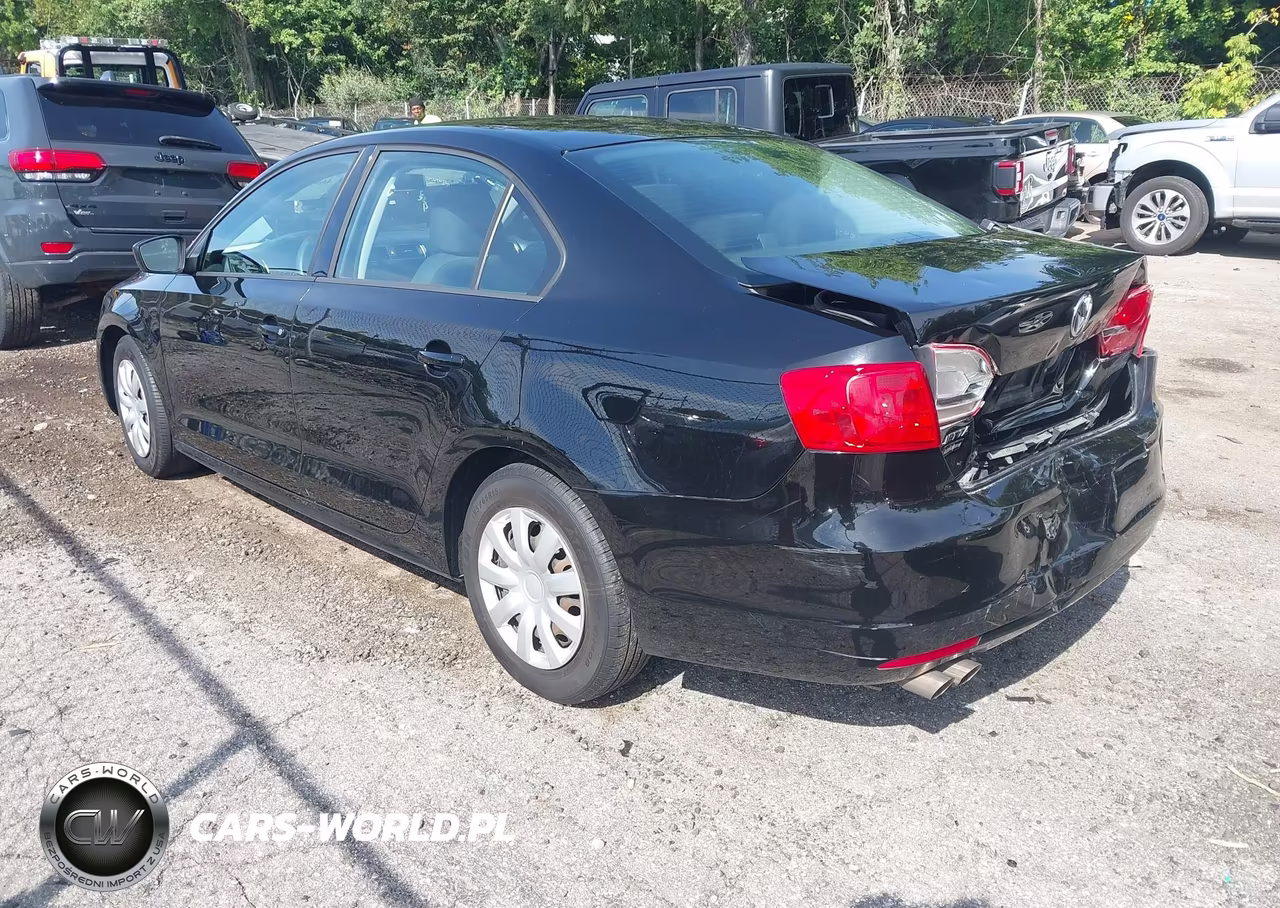 2014 Volkswagen Jetta 2.0L S VIN:3VW2K7AJ3EM328419 - 3