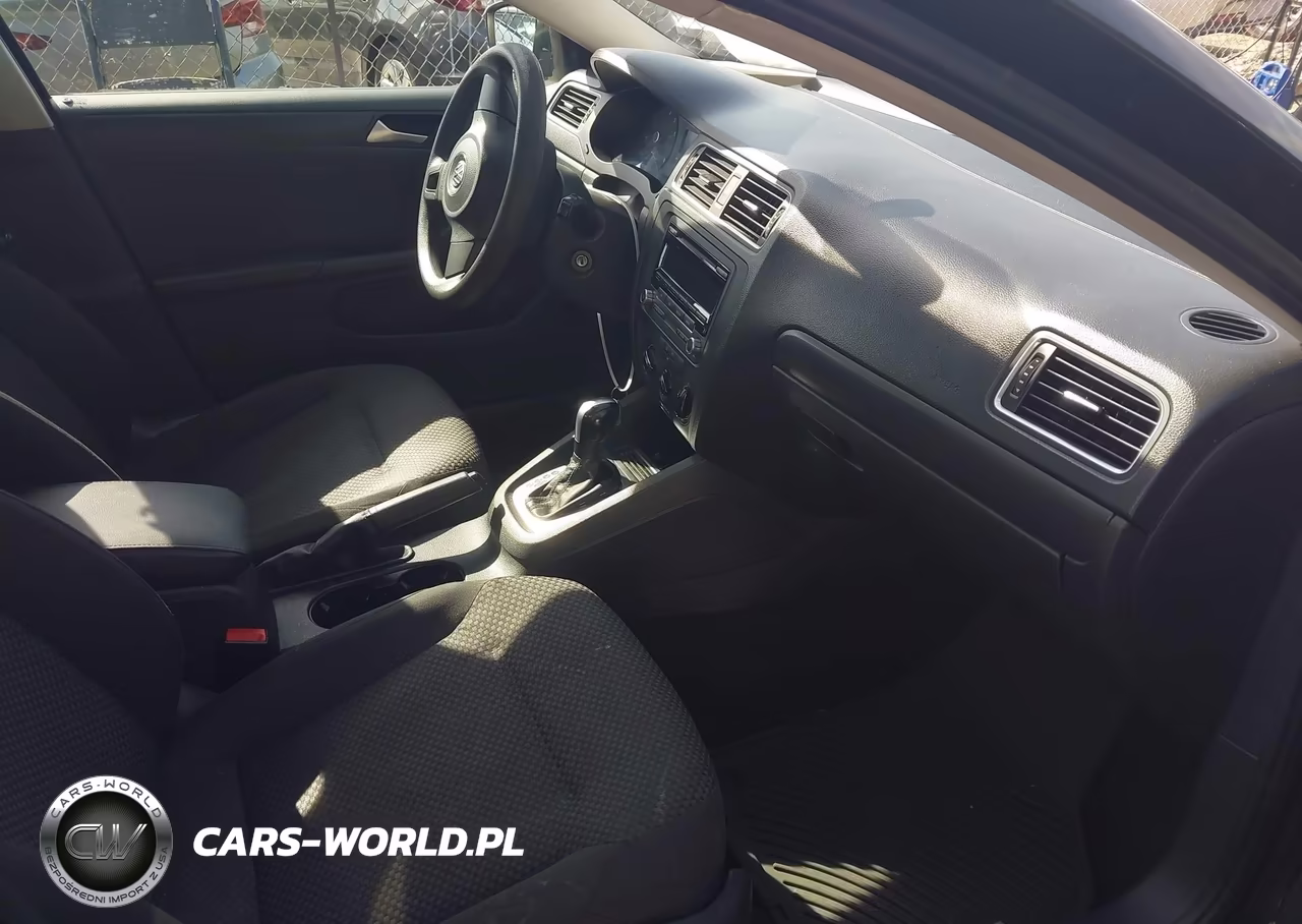 2014 Volkswagen Jetta 2.0L S VIN:3VW2K7AJ3EM328419 - 5