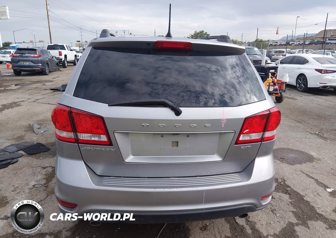 2018 Dodge Journey Sxt VIN:3C4PDCBG1JT465311 - 16