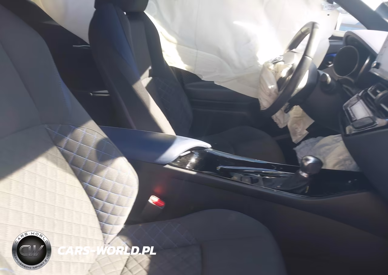 2021 Toyota C-Hr Xle VIN:NMTKHMBX9MR133487 - 5
