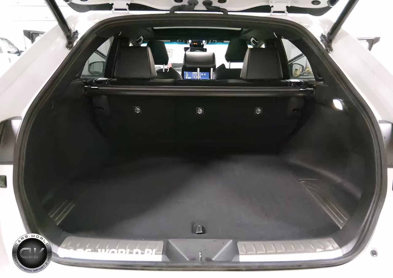 2023 Toyota Venza Nightshade Edition VIN:JTEAAAAH1PJ123821 - 18