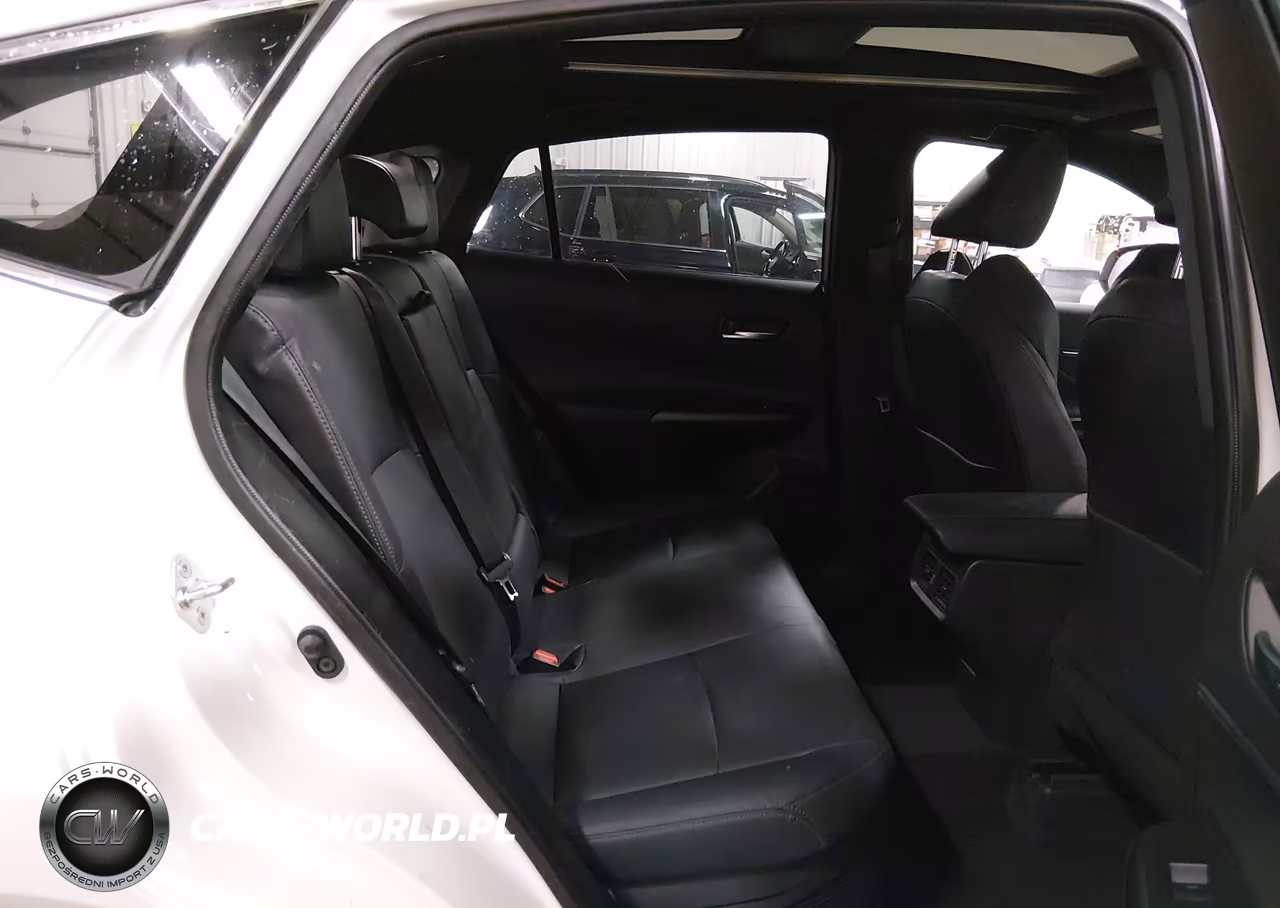 2023 Toyota Venza Nightshade Edition VIN:JTEAAAAH1PJ123821 - 8