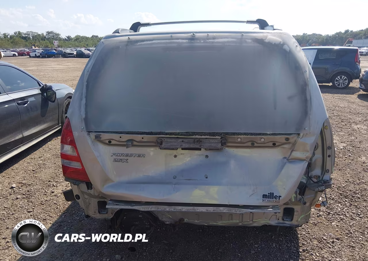 2005 Subaru Forester 2.5X VIN:JF1SG636X5H722257 - 17