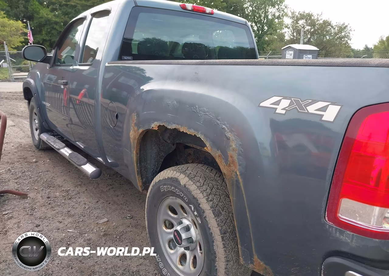 2008 GMC Sierra 1500 Work Truck VIN:2GTEK190181328018 - 6