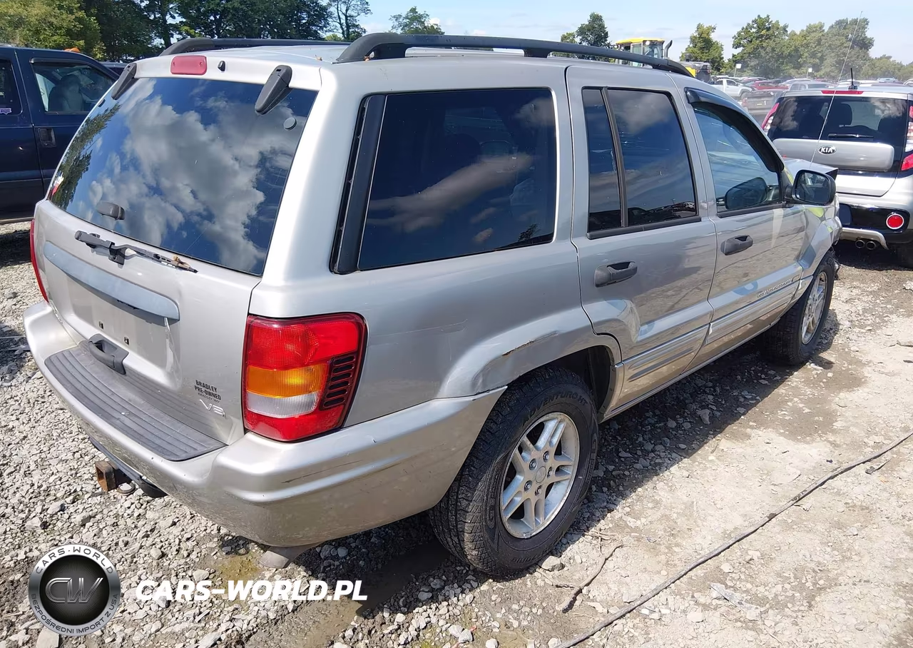 2004 Jeep Grand Cherokee Laredo VIN:1J8GW48N54C219179 - 4
