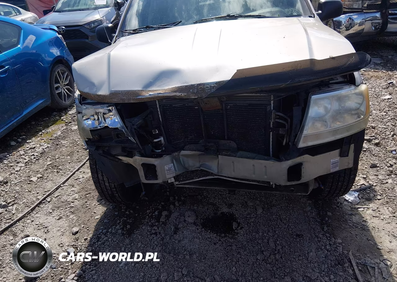 2004 Jeep Grand Cherokee Laredo VIN:1J8GW48N54C219179 - 6