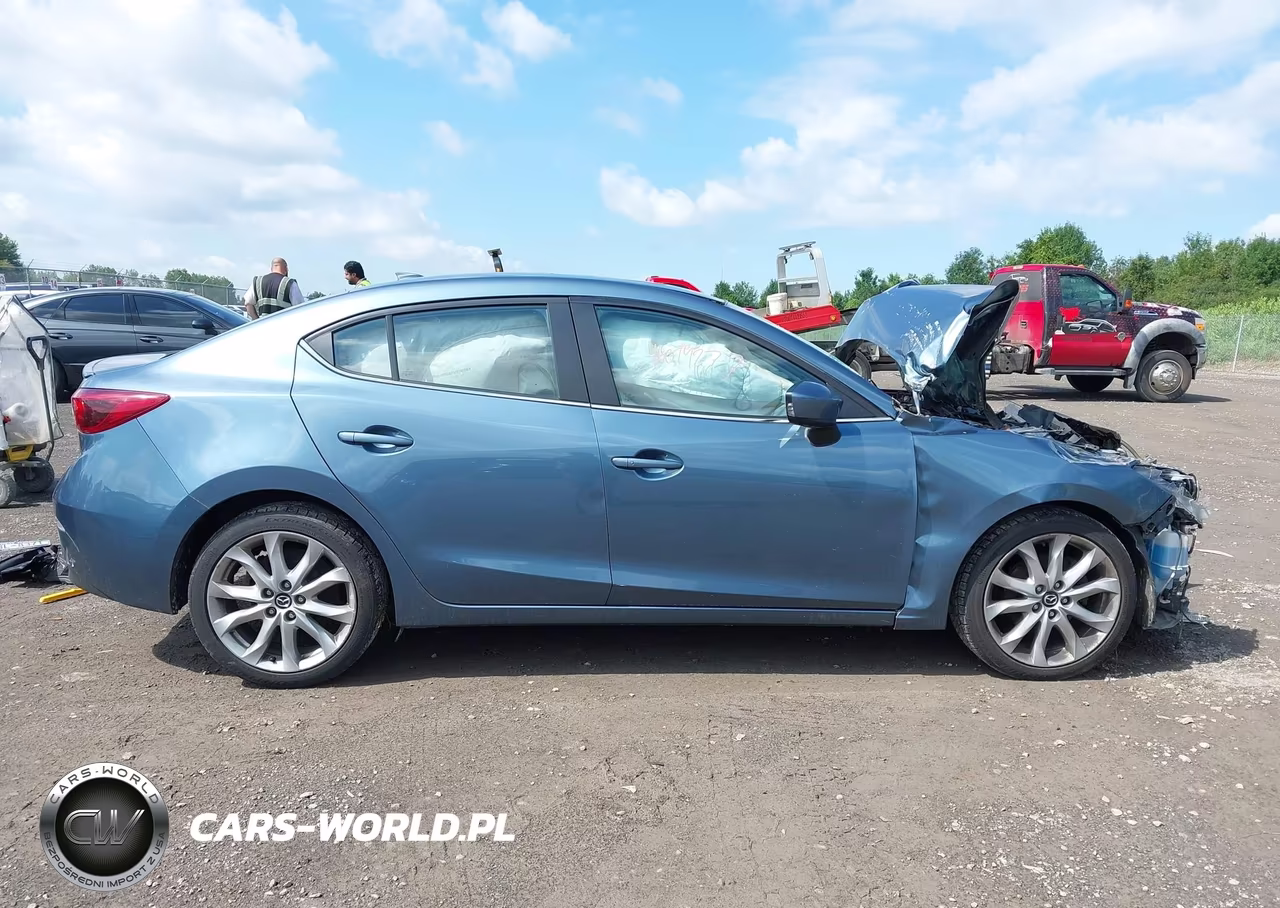 2014 Mazda Mazda3 S Grand Touring VIN:JM1BM1W37E1112106 - 12