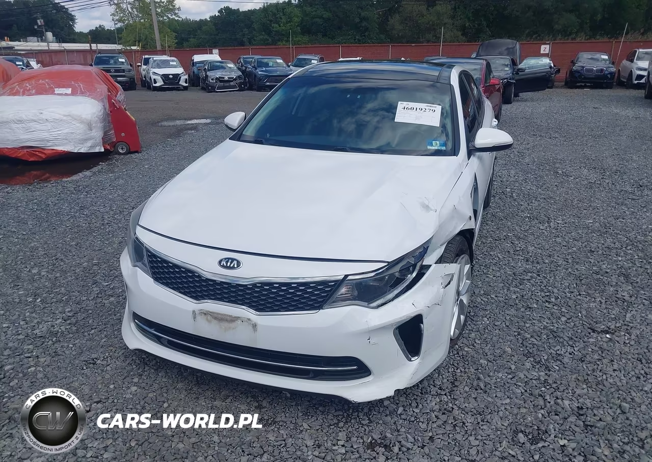 2018 Kia Optima S VIN:5XXGT4L36JG241709 - 17