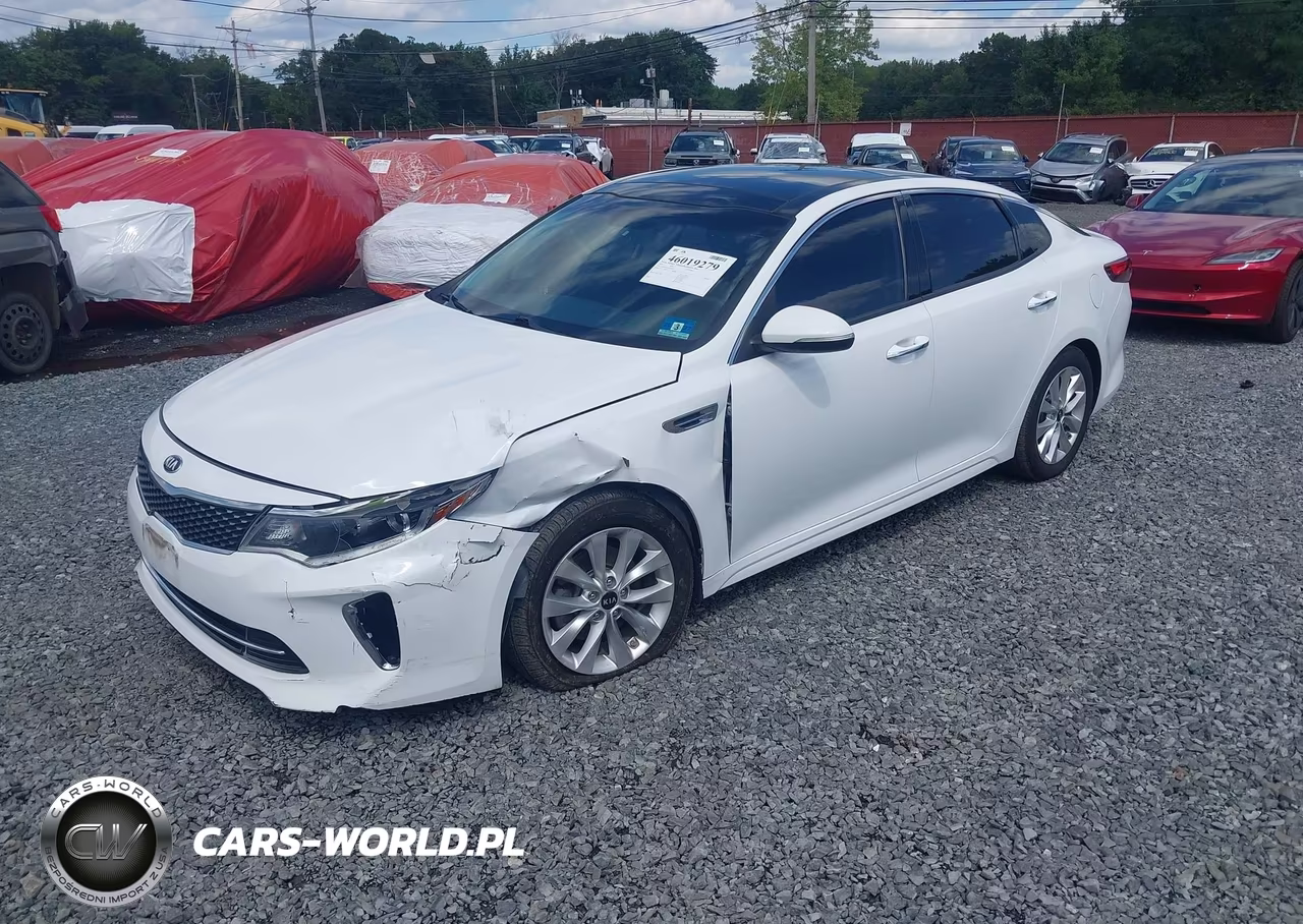 2018 Kia Optima S VIN:5XXGT4L36JG241709 - 6