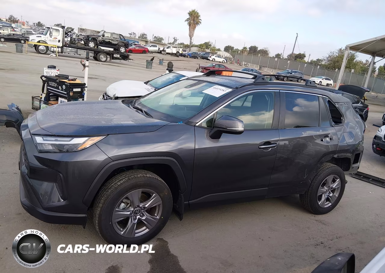 2024 Toyota Rav4 Hybrid Xle VIN:JTMRWRFVXRJ061974 - 15