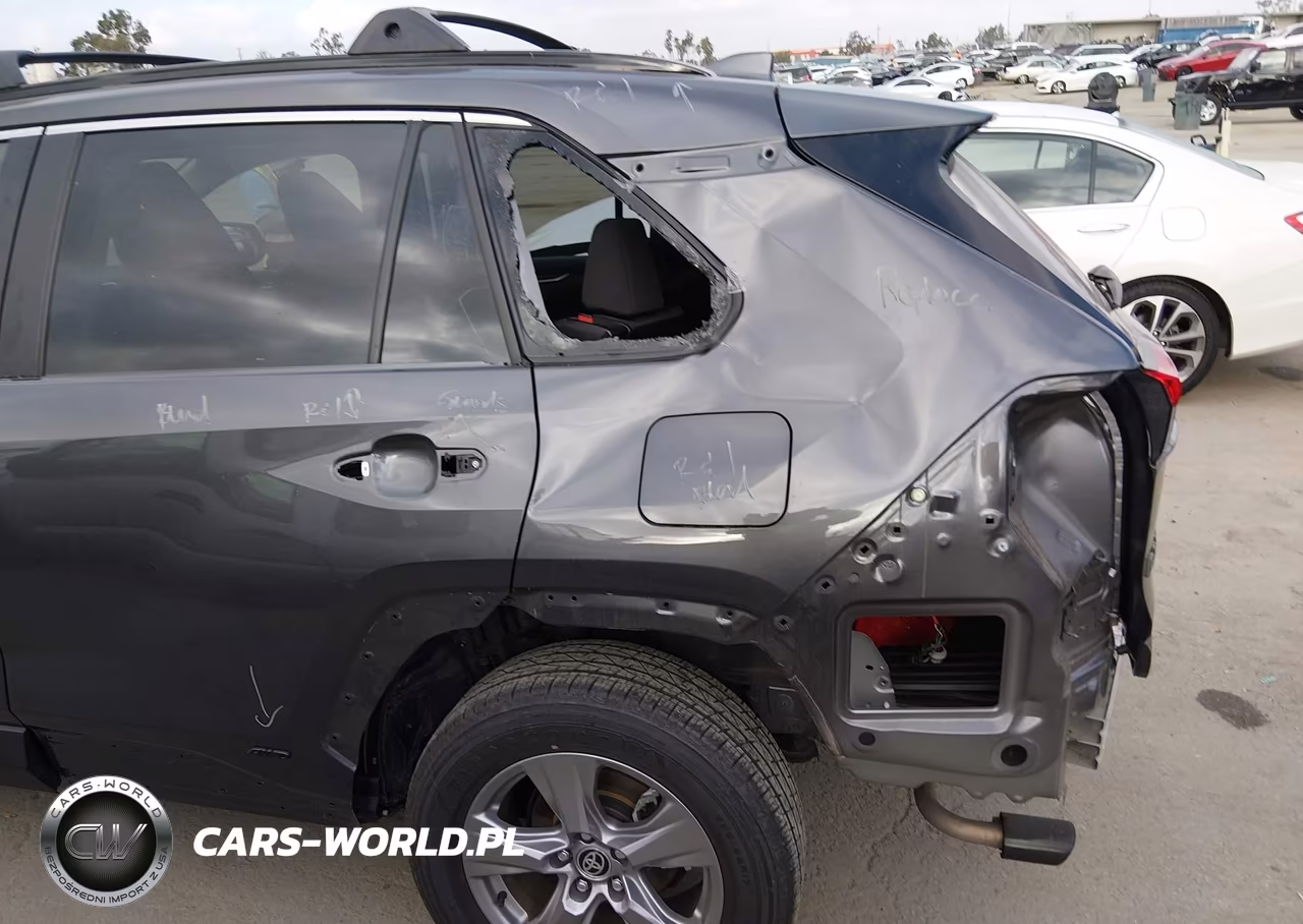 2024 Toyota Rav4 Hybrid Xle VIN:JTMRWRFVXRJ061974 - 18