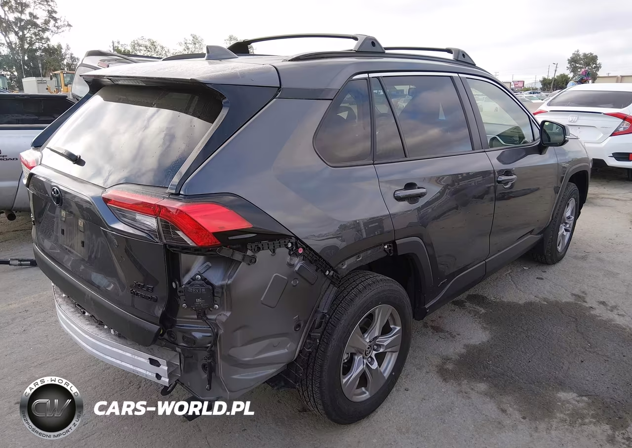 2024 Toyota Rav4 Hybrid Xle VIN:JTMRWRFVXRJ061974 - 4