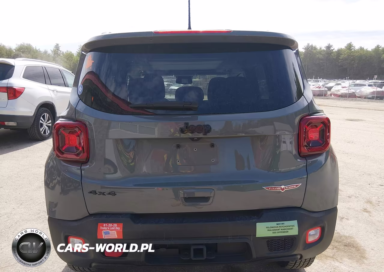 2023 Jeep Renegade Trailhawk 4X4 VIN:ZACNJDC18PPP73265 - 16