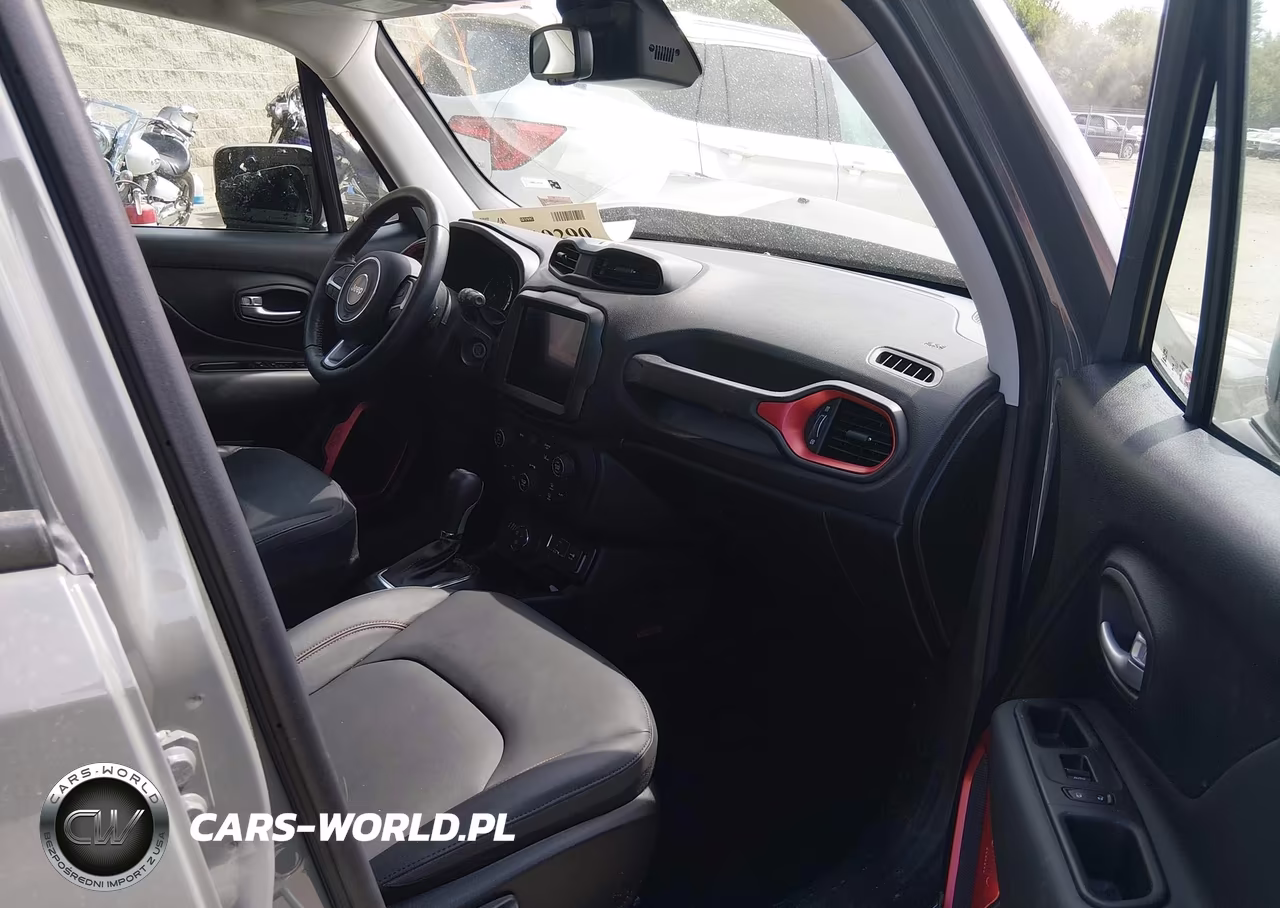 2023 Jeep Renegade Trailhawk 4X4 VIN:ZACNJDC18PPP73265 - 5