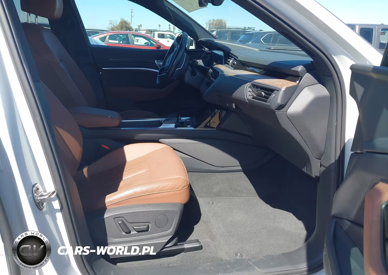 2022 Audi E-Tron Sportback Premium S Line Quattro VIN:WA11AAGE9NB013134 - 5