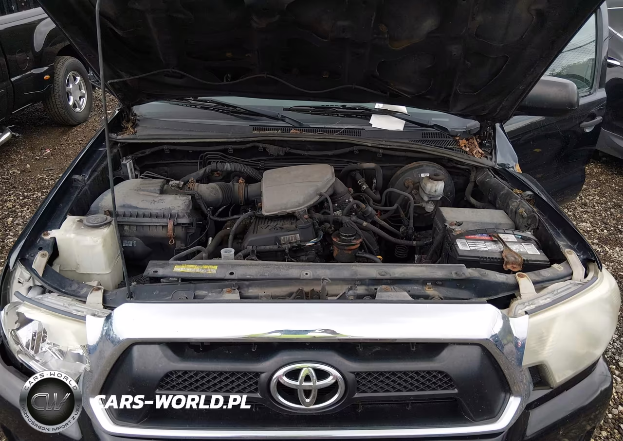 2012 Toyota Tacoma VIN:5TFTX4CN8CX020161 - 10