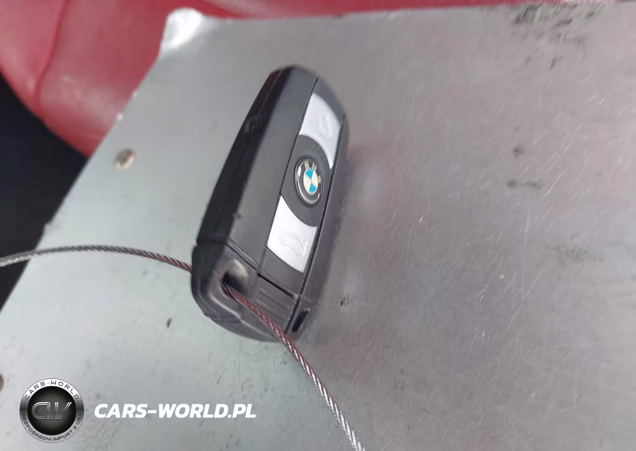BMW 328I VIN:WBADW7C59BE727625 - 11