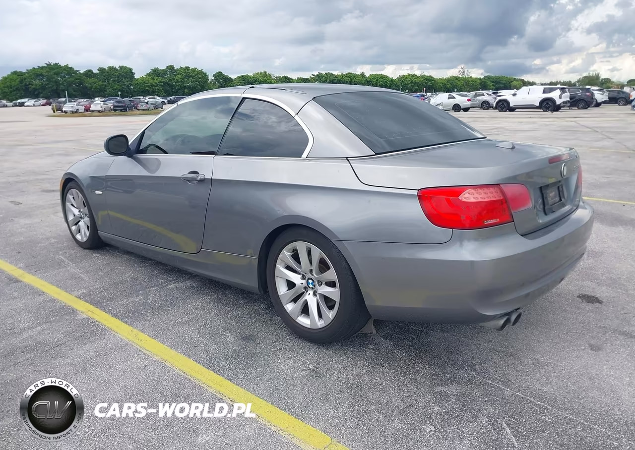 BMW 328I VIN:WBADW7C59BE727625 - 3