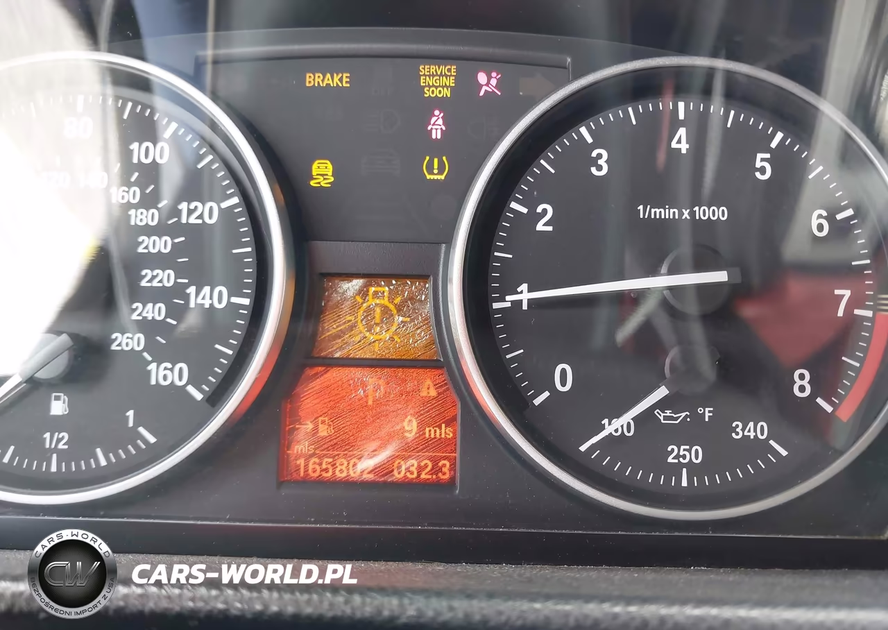 BMW 328I VIN:WBADW7C59BE727625 - 7