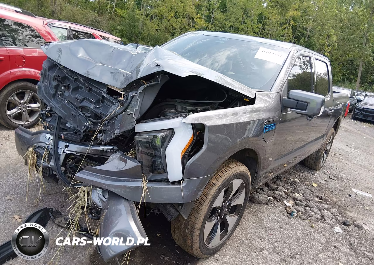 2024 Ford F-150 Lightning Platinum VIN:1FT6W7L79RWG11505 - 2