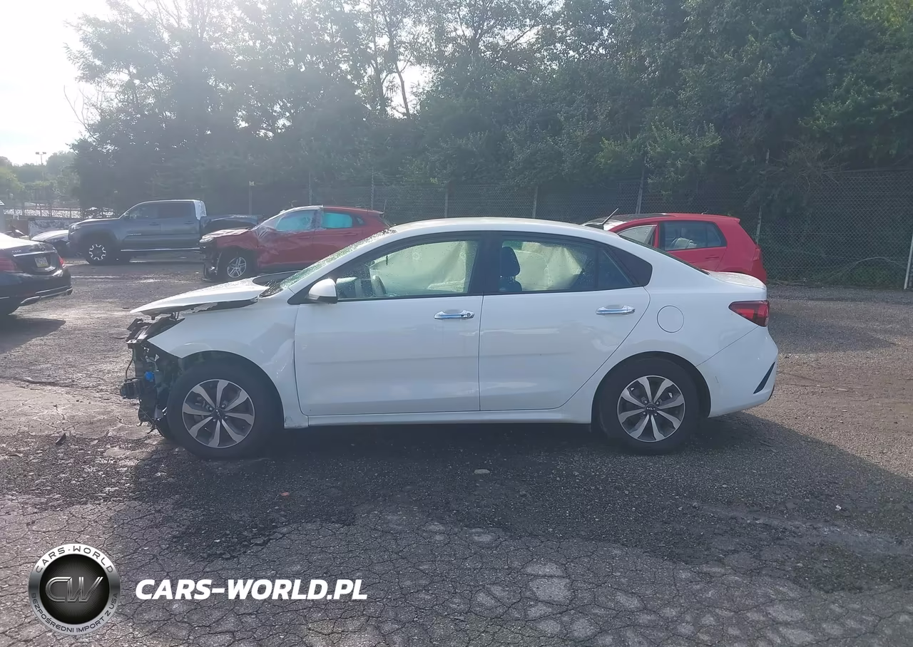 2023 Kia Rio S VIN:3KPA24AD7PE572790 - 13