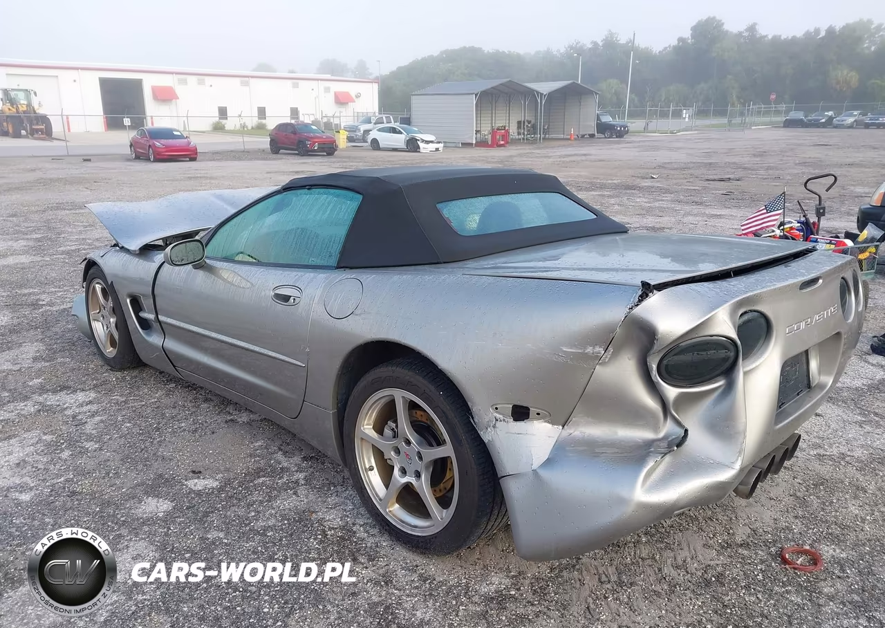 2001 Chevrolet Corvette VIN:1G1YY32G615109793 - 3