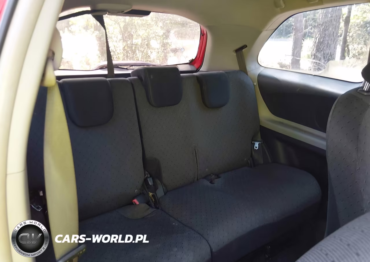2010 Toyota Yaris VIN:JTDJT4K30A5295437 - 8