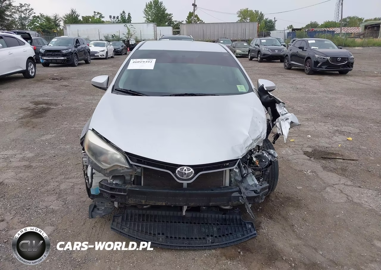 2015 Toyota Corolla Le VIN:2T1BURHE4FC276570 - 12