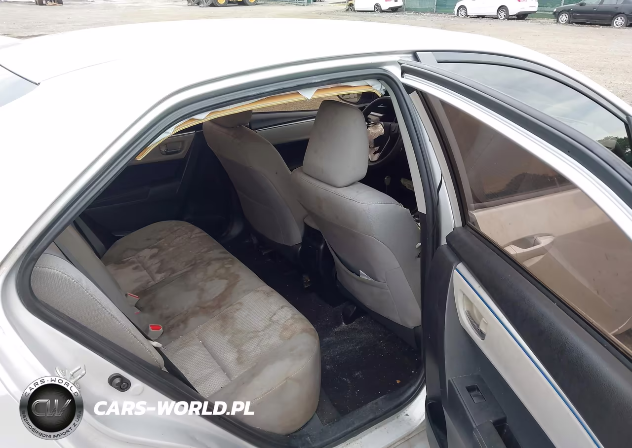 2015 Toyota Corolla Le VIN:2T1BURHE4FC276570 - 8