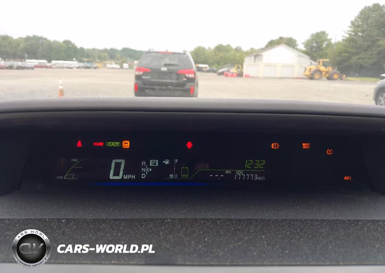 2012 Toyota Prius V Three VIN:JTDZN3EUXC3119263 - 7