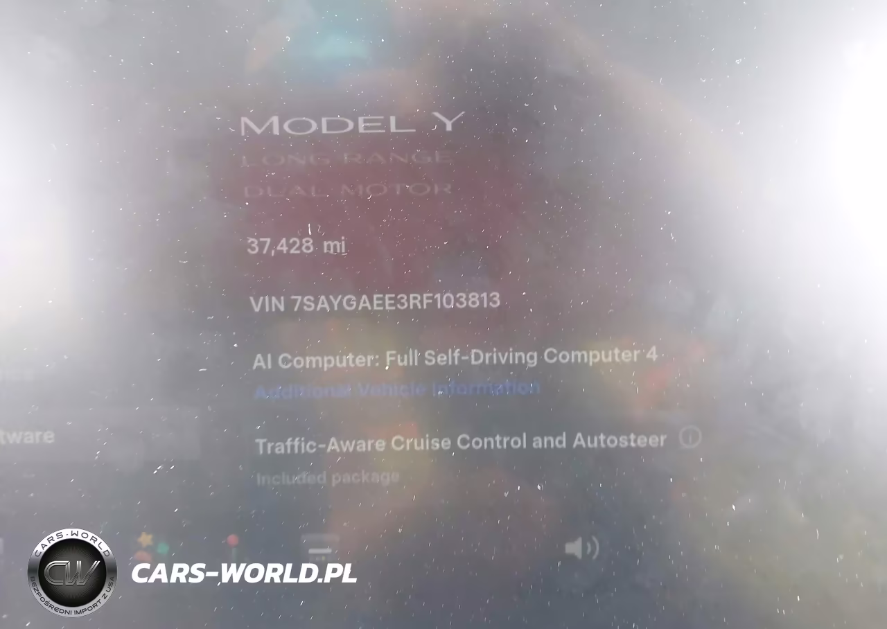 2024 Tesla Model Y Long Range Dual Motor All-Wheel Drive VIN:7SAYGAEE3RF103813 - 7