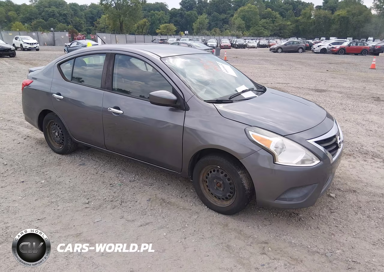 2017 Nissan Versa 1.6 Sv – zdjęcie 1 z 12