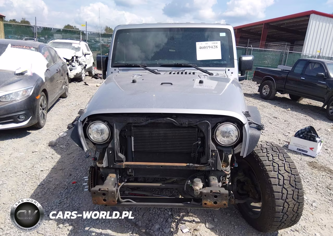 2017 Jeep Wrangler Unlimited Sport 4X4 VIN:1C4BJWDG4HL511687 - 12