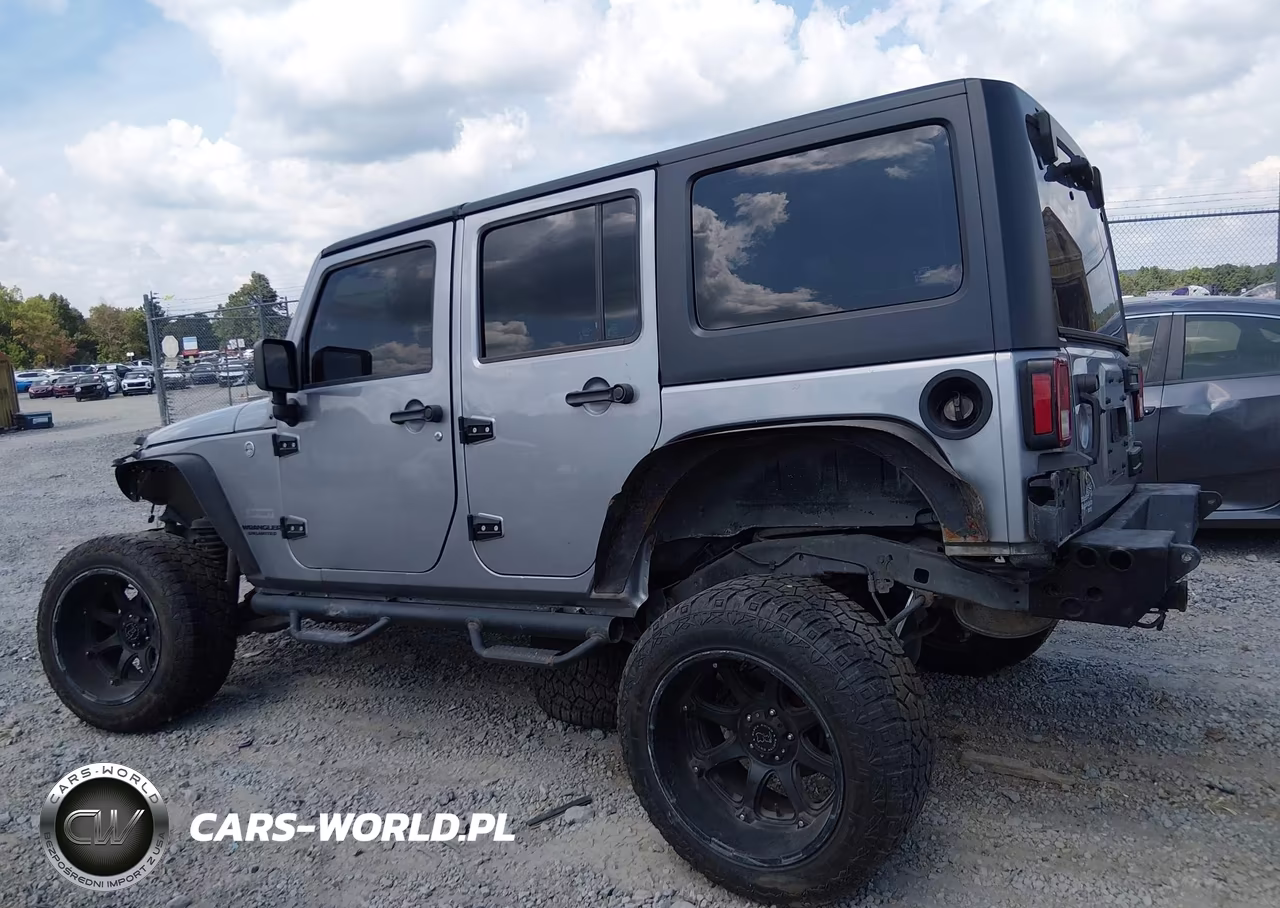 2017 Jeep Wrangler Unlimited Sport 4X4 VIN:1C4BJWDG4HL511687 - 14