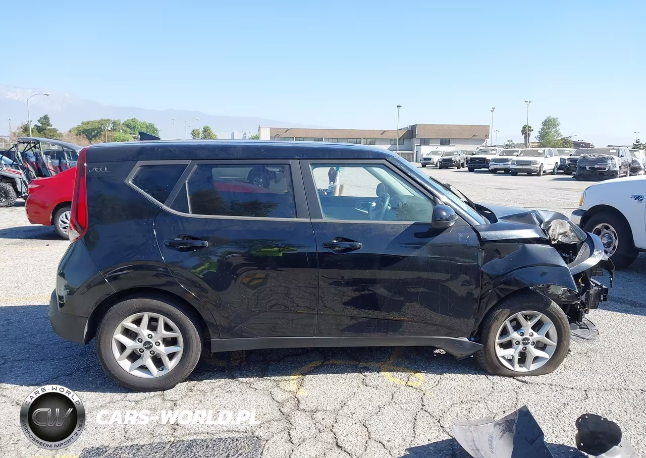 2022 Kia Soul Lx VIN:KNDJ23AU1N7175132 - 16