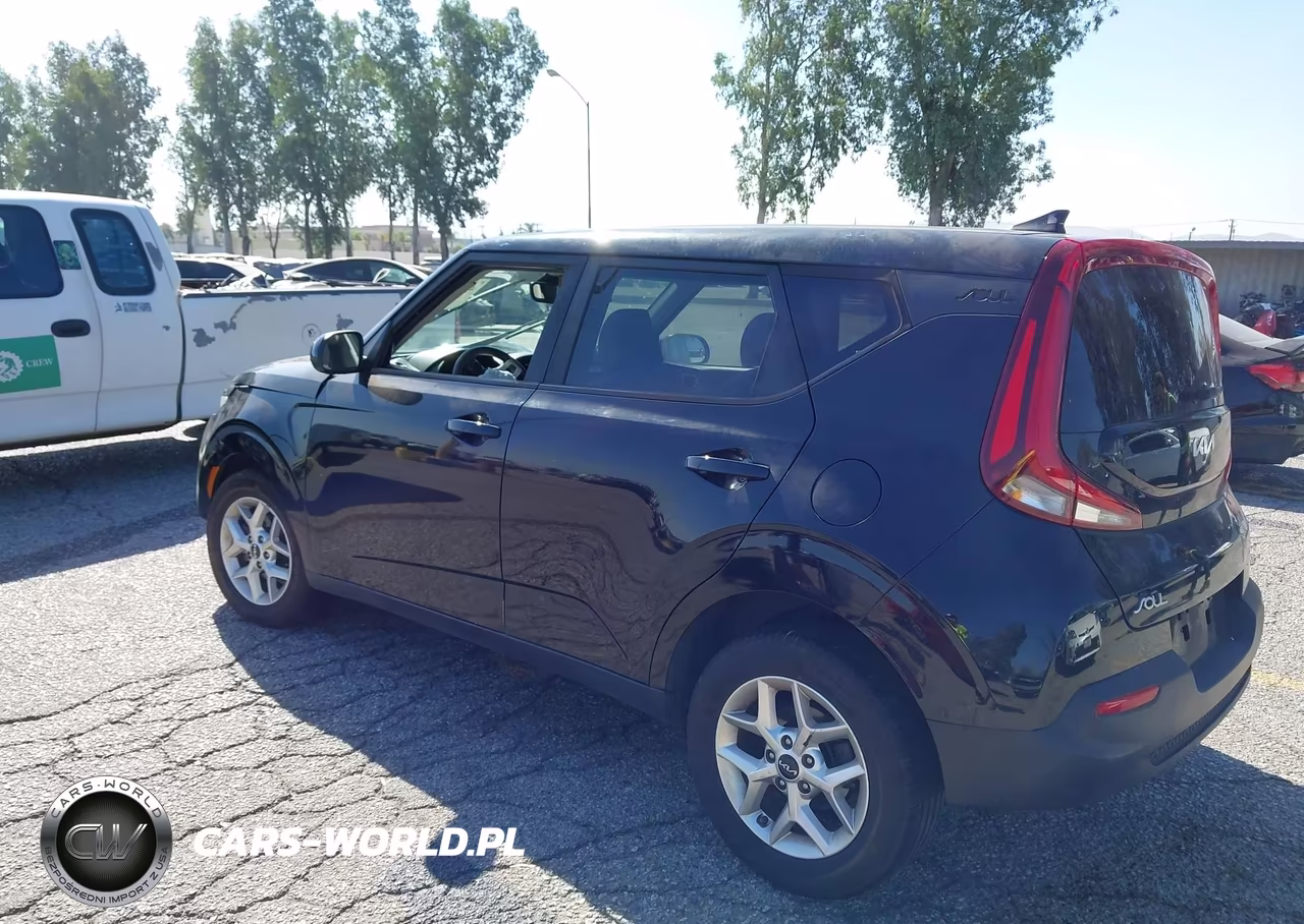2022 Kia Soul Lx VIN:KNDJ23AU1N7175132 - 3
