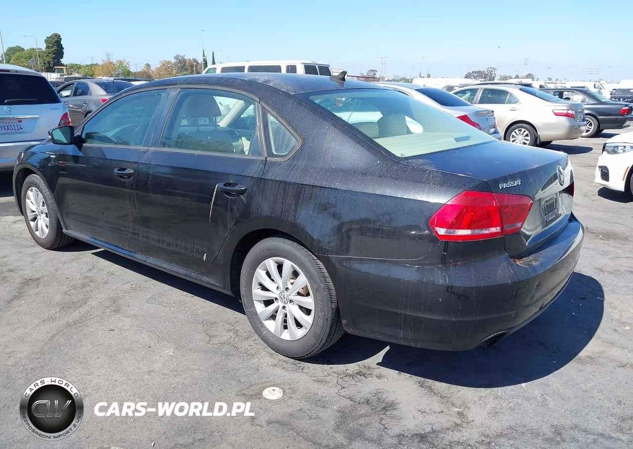 2014 Volkswagen Passat 1.8T Wolfsburg Edition VIN:1VWAT7A37EC093079 - 3