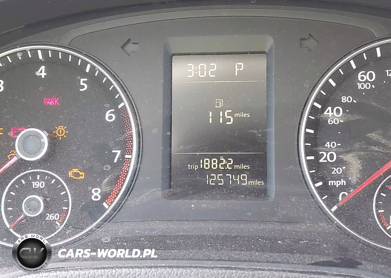 2014 Volkswagen Passat 1.8T Wolfsburg Edition VIN:1VWAT7A37EC093079 - 7