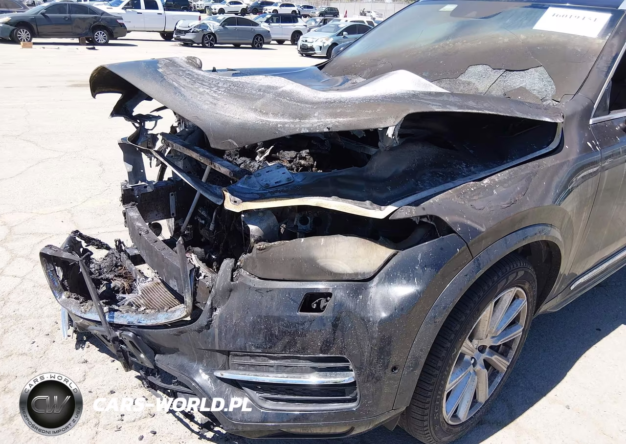 2018 Volvo Xc90 T6 Inscription VIN:YV4A22PL2J1205581 - 12